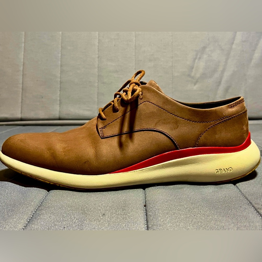 Cole Haan Nubuck Brown leather size 10